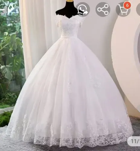 Vestido de noiva modelo princesa + 2 véu usado 1 vez 800 lavado na lavanderia higienizado