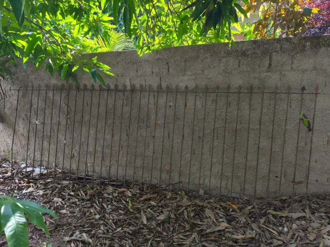 Grade de Ferro para Muro ou Jardim - Estrutura Resistente