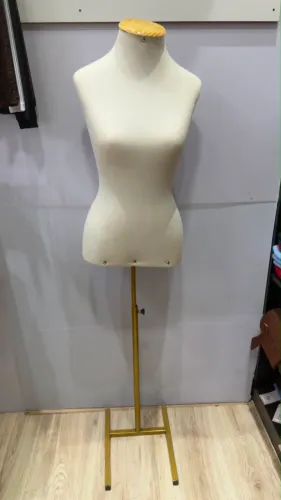 Vendo Manequins