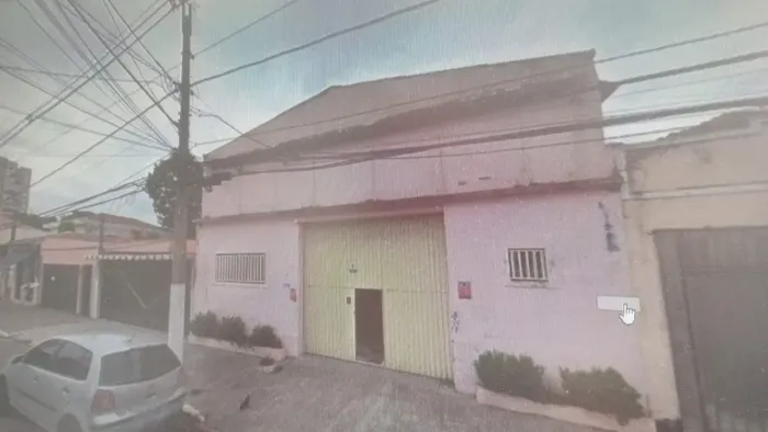 Galpão para aluguel possui 520 metros quadrados em Vila Monumento - São Paulo - SP