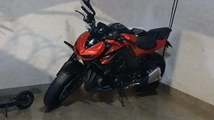 Vende-se Z 1000 extra