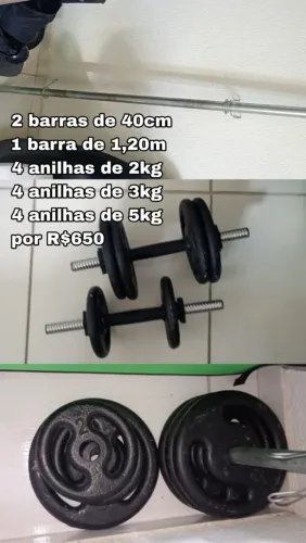 Barra com anilhas e peso