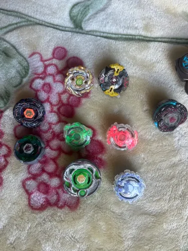Lote Beyblade