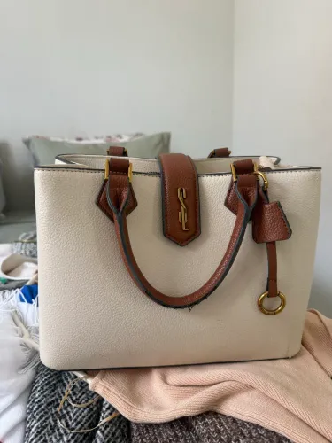 Bolsa Santa Lola