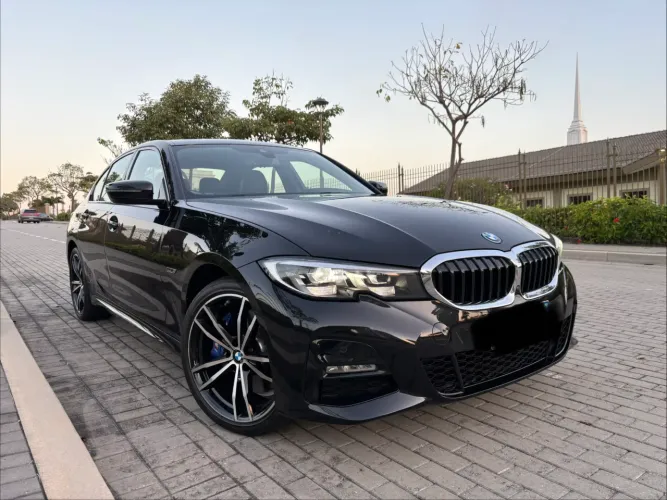 BMW 330E M Sport 2.0 Turbo Híbrido AU 2022