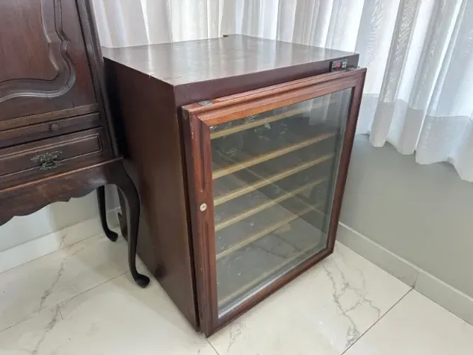 ADEGA MACIÇA