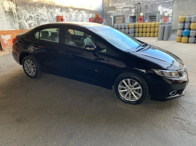 Honda Civic Sedan LXR 2.0 Flexone 16V Aut. 4P 2014