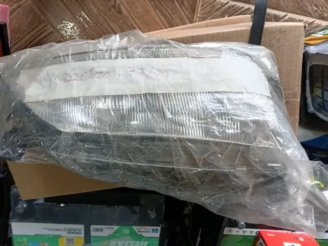 Farol vectra77 a 99 (peça nova)