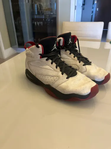 Nike Air jordan Lift Off 44