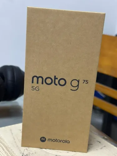 Celular Seminovo Moto G 75 256GB PRETO