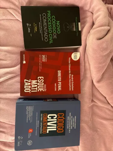 Kit 3 Livros de Direito - Penal, Civil e Processo Civil - Novos e sem marcas de uso