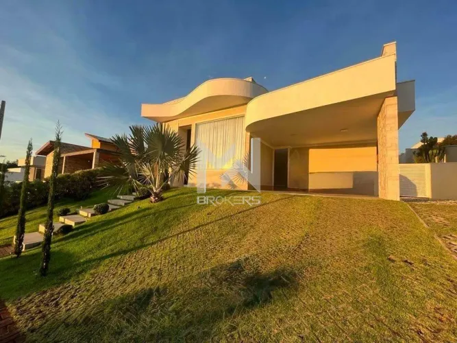 Casa térrea à venda no Condominio Campo de Toscana em Vinhedo - SP