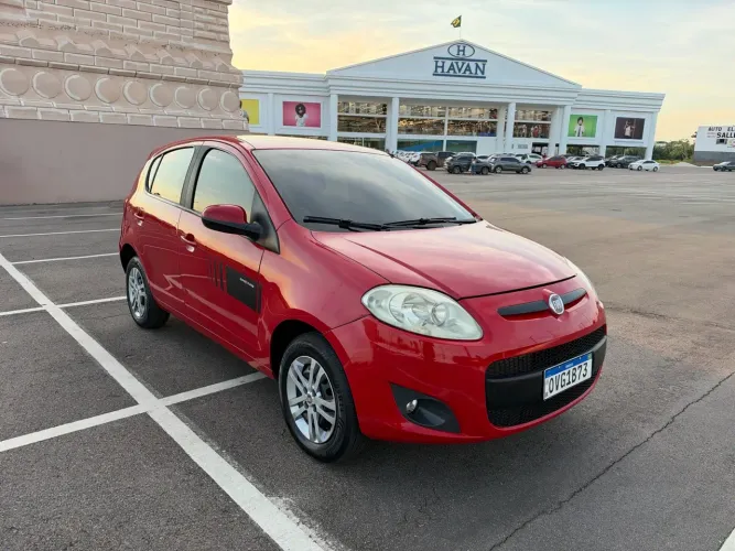 Fiat Palio Attractive 1.0 EVO Fire Flex 8V 5P 2013