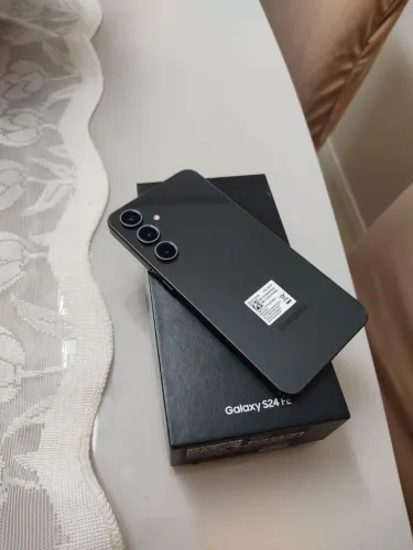 SAMSUNG S24 FE