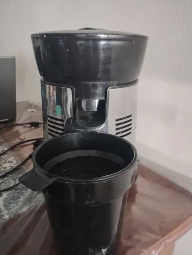 Extrator de Suco Mondial