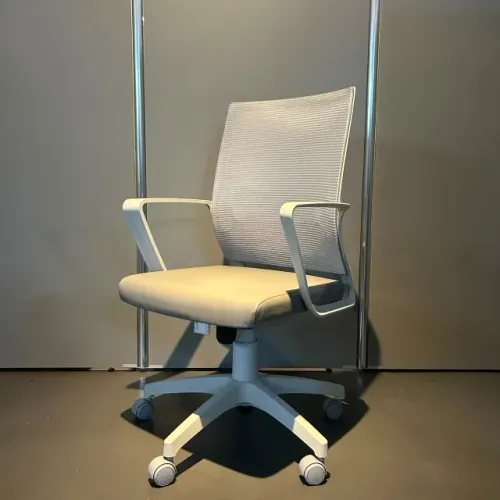 Cadeira de Escritório Ergonômica Branca