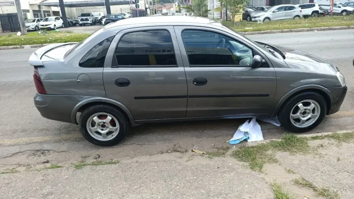 Chevrolet Corsa Sed. JOY 1.0/ 1.0 Flexpower 8V 4P 2005
