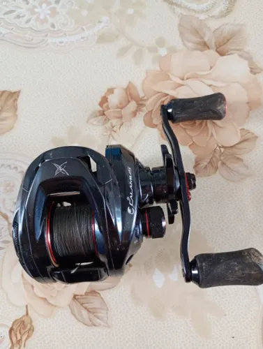 Carretilha Kastking Calamus X2 com vara