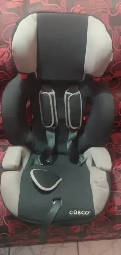 Cadeira de Bebê para carro Cosco