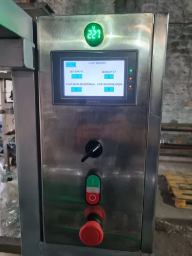 ENVASADORA AUTOMÁTICA 