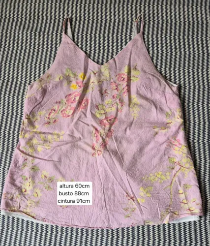 Blusa floral Toli