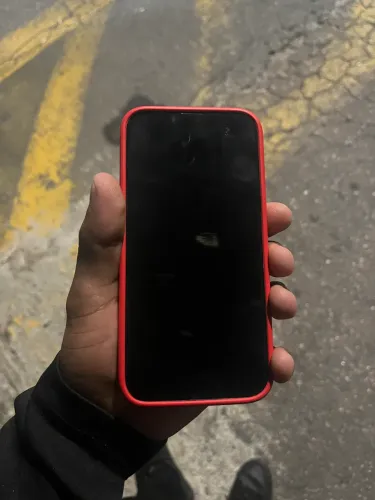 iPhone 13