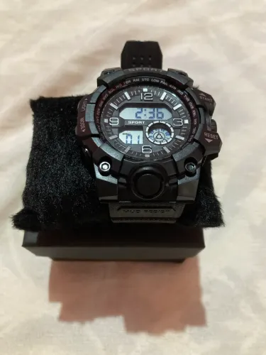 Relógio Masculino Esportivo Novo + Pulseira Pai Nosso na Caixa