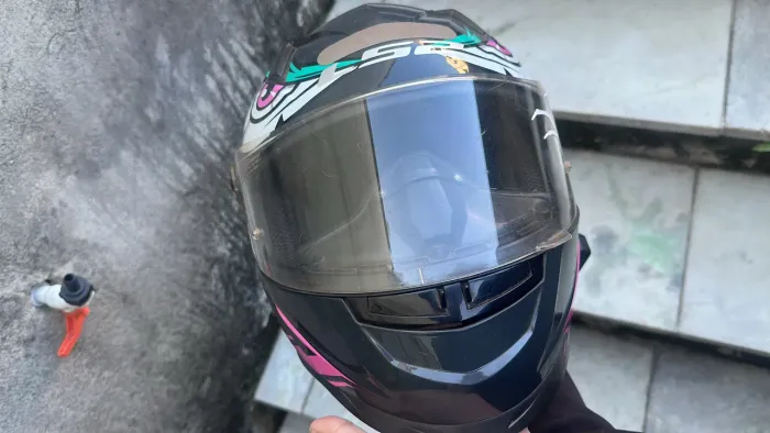 Capacete ls2 draze