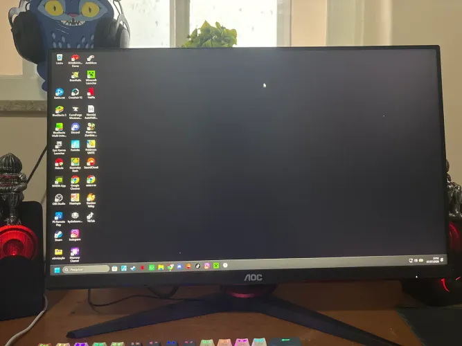 Monitor gamer 144hz AOC HERO
