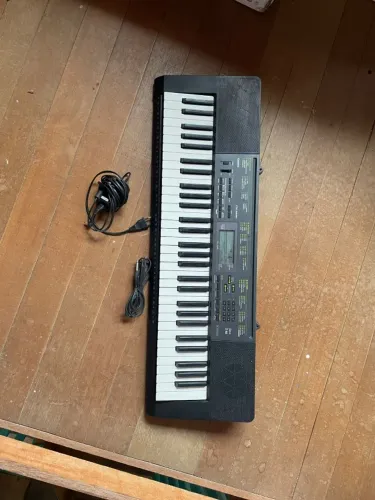 Teclado CASSIO CTK-2200
