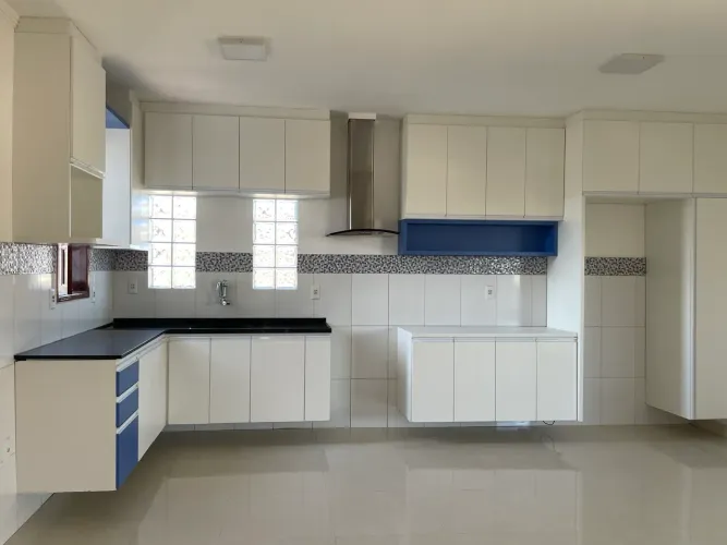 Apartamento amplo e muito bem conservado para locação - Alvorada, Vila Velha