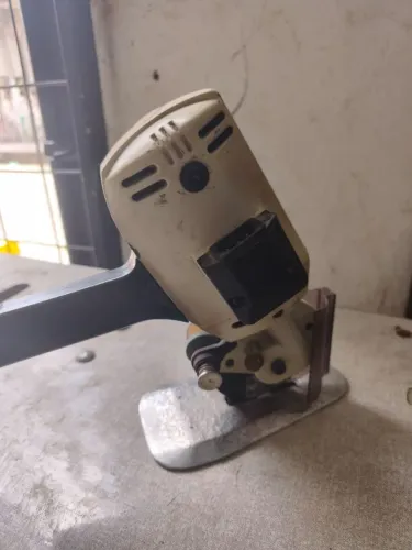 Máquina de corte alpha