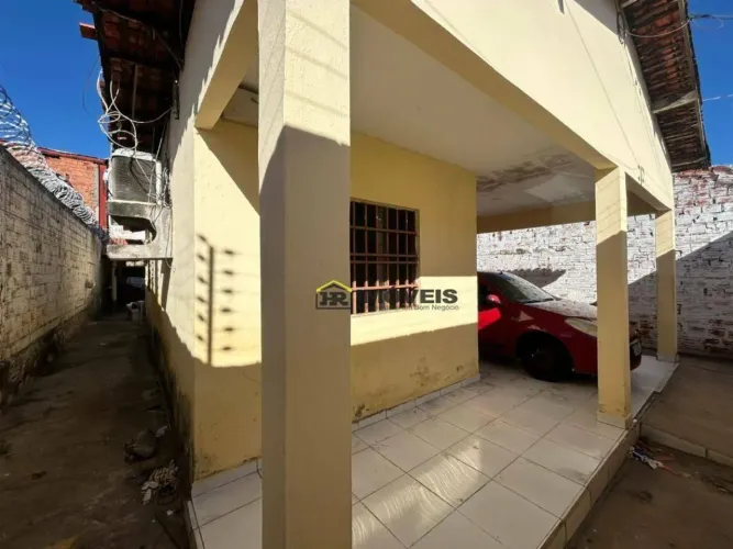 Casa comercial à venda em avenida de grande fluxo no bairro Itararé