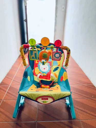 Carrinho COSCO & FISHER PRICE CADEIRINHA DE BALANÇO