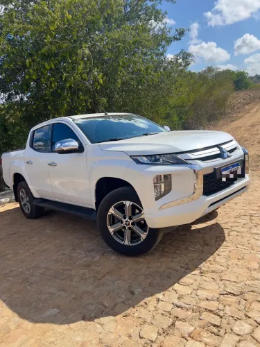 Mitsubishi L200 Triton Sport HPE 2.4 CD Diesel Aut. 2021
