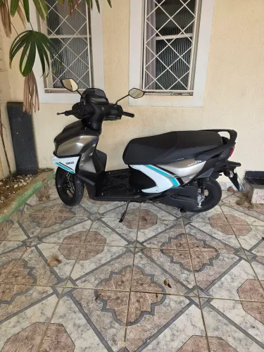 Scooter YAMAha Ray Z Hybrid