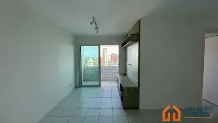Imóvel para venda tem 70 metros quadrados com 3 quartos em Encruzilhada - Recife - PE