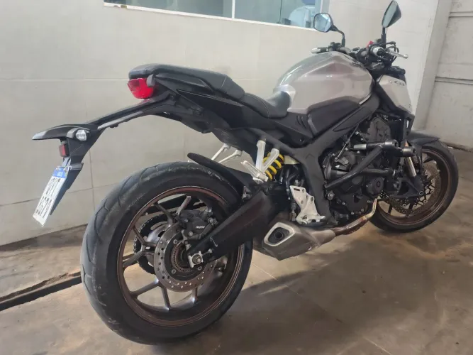  Honda Cb650r