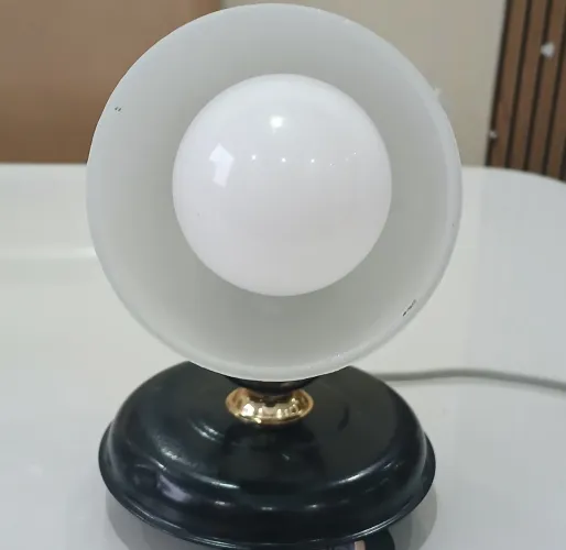 ABAJUR ANTIGO COM CÚPULA
