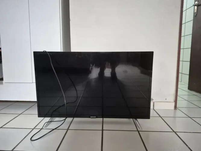 Televisão TCL 32 polegadas