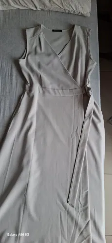 Vestido semi novo