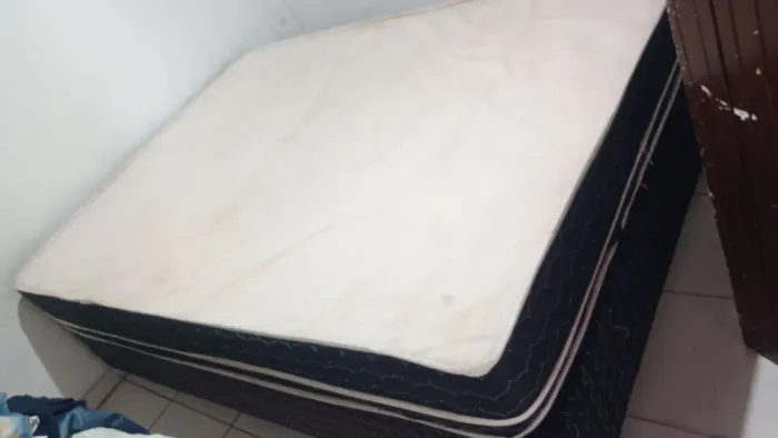 CAMA DE CASAL ACOMPANHA COLCHÃO