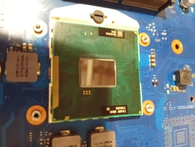 Vendo i5 2410M