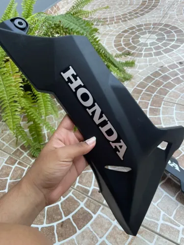Carenagem twister Cb 300 F