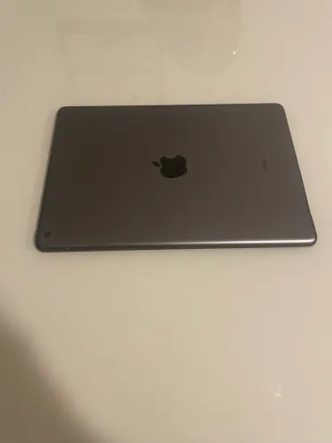 iPad 9 64gb Cinza versão IPad 26.6.2