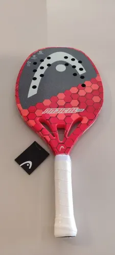Raquete de Beach tennis