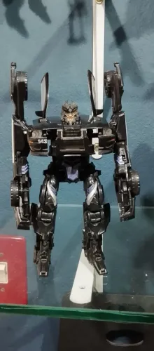 Transformers Barricade 2007 Deluxe Class