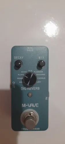 Pedal M-Wave Digital Reverb
