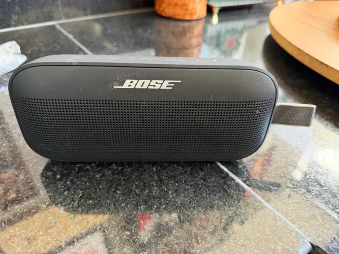 Alta-falante portátil Bose Soundlink Flex 