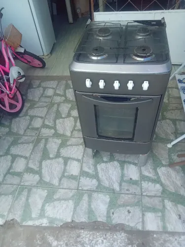 Vendo fogão 4 bocas